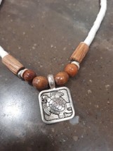Vintage Hawaiian Wood Bead and Shell Necklace 18&quot; Turtle Tortoise Pendant Unisex - £13.42 GBP