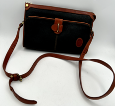 Liz Claiborne black/brown leather shoulder bag - $728.13 MXN