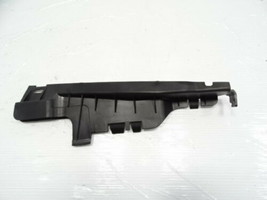 Mercedes R172 SLC43 SLC300 bracket, quarter window glass support, right 17263902 - $18.69