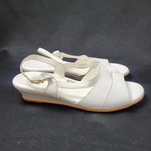 SAS CARESS CROSS STRAP SANDALS 9.5 M Comfort Low Heel White Leather EUC ... - £18.50 GBP