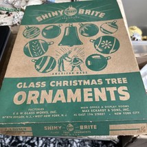 Glass Christmas Tree Ornaments Box of 12 VintageShiny Brite Box USA - £27.81 GBP