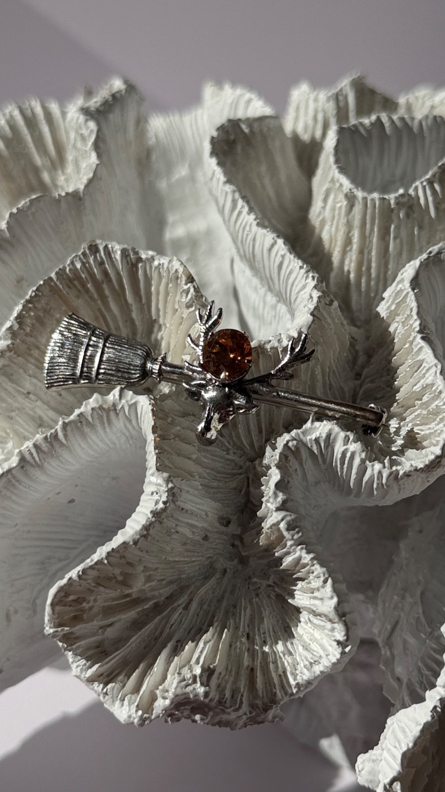 925 Sterling Silver Orange Citrine Deer Brooch Item image 4