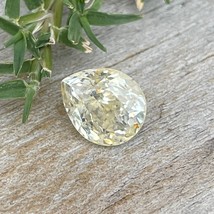 Natural Yellow Champagne Sapphire | Pear Cut | 9.21x7.53 mm | 3.05 Carat | Unhea - £2,374.08 GBP