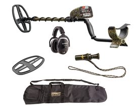 Garrett Jase Robertson Signature Edition A.T. Max Metal Detector with Carry Bag  - £649.31 GBP