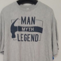 CELEBRATE MAN MYTH LEGEND MEN&#39;S GRAY SMALL TEE - £7.71 GBP