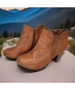 YOKI Womens Bootie Heels Size 9 Brown Hippie Cottagecore Faux Leather  - $18.81