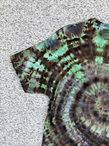 NEW Gilden Men’s Green Brown Spiral Ice Tie Dye Short Sleeve Shirt Size XL Item image 3