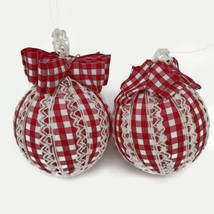 Vintage Pair Of Plaid Fabric &amp; Lace Round Ornaments Christmas Ornaments - £8.53 GBP