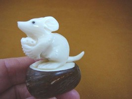(TNE-MOU-114C) White Mouse Mice Tagua Nut Figurine Carving Vegetable Rodent Palm - £16.24 GBP