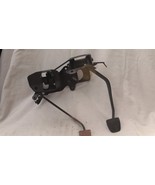 1989-95 Toyota Pickup MT Clutch &amp; Brake Pedal Bracket Assembly 90-95 4Ru... - $5,349.80 MXN