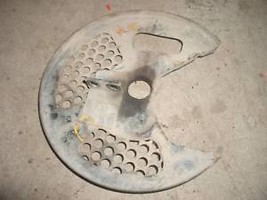 RH BRAKE DISC COVER 1985 85 SUZUKI LT230S LT230 LT 230 - $11.98