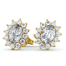 Halo Oval LabGrown Diamond Earrings 14K Yellow Gold - $27,642.76 MXN