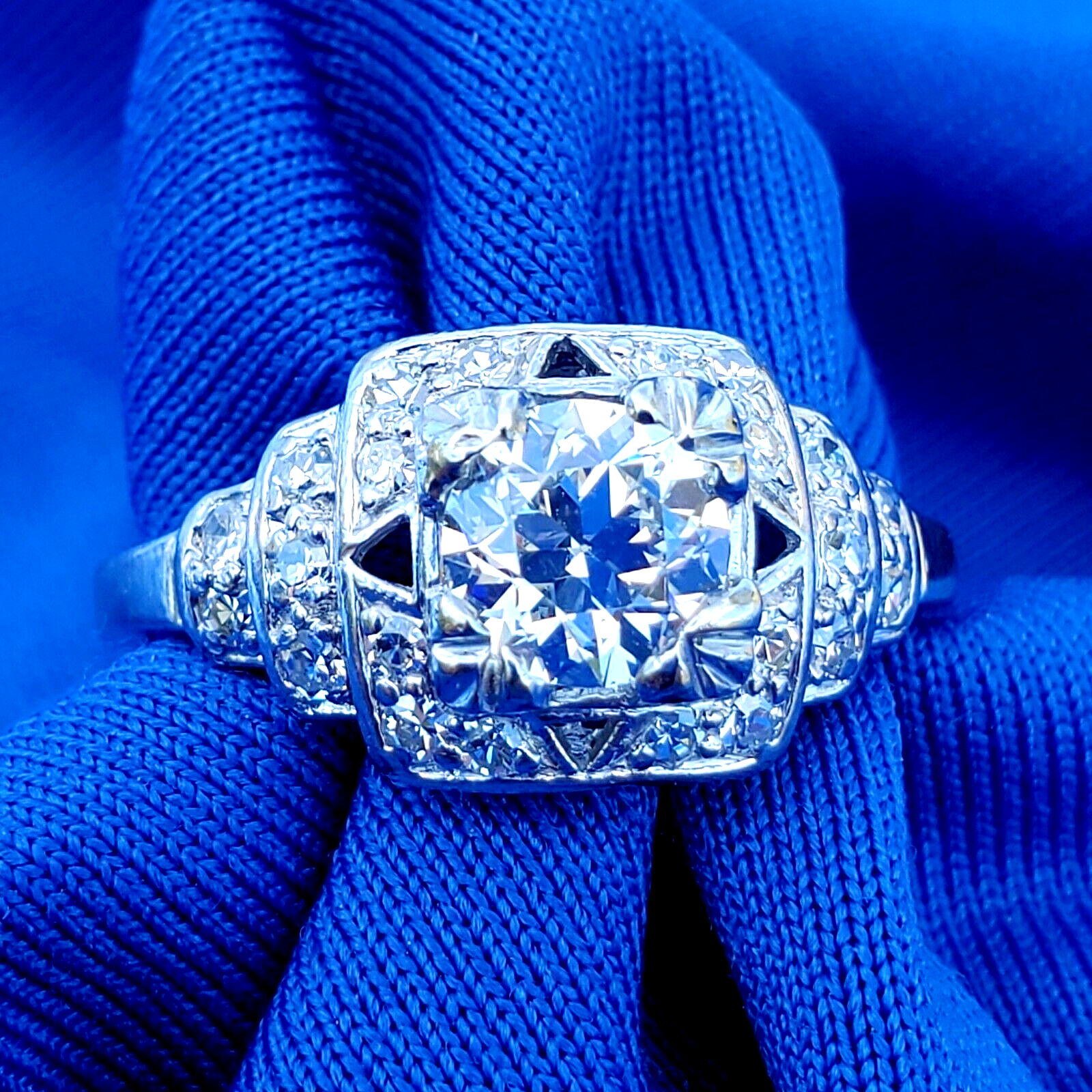 Earth mined Diamond Deco Engagement Ring 1.19 carat Vintage Platinum Solitaire Item image 4