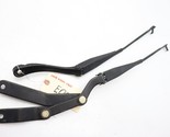 08-14 MERCEDES-BENZ W204 C300 FRONT WINDSHIELD WIPER ARMS PAIR E0675 - £70.75 GBP