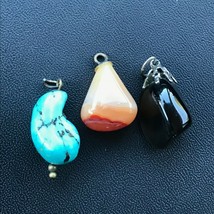 Vintage Lot of 3 Orange &amp; Yellow Agate Turquoise &amp; Black Onyx Stones Charms or - £7.09 GBP