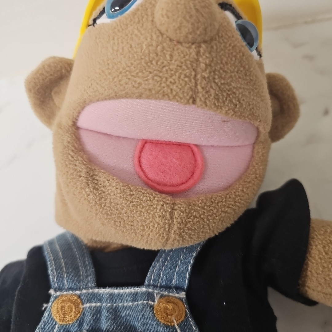 Melissa & Doug Puppets Construction Worker Rare Includes Wooden Stick Rod Item image 3