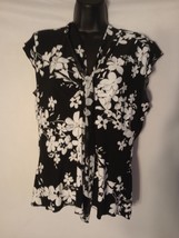 Susan Lawrence Women&#39;s Size Large Black &amp; White Floral Blouse - £11.05 GBP