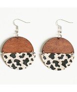 Georgia Hinged Dangle Earring Cow Print Western - €11,86 EUR