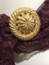 Vintage gold tone large Scarf Clip Flower - £9.57 GBP