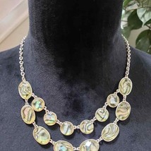 Womens Vintage Double Strand Green Stone Shell Necklace with Lobster Clasp - £27.54 GBP