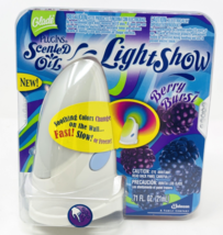 Glade Plugins Scented Oil Air Freshener Light Show Berry Burst - $487.05 MXN