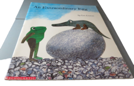 An Extraordinary Egg Scholastic Children&#39;s &quot;Big Book&quot;  First Scholastic Printing - £11.01 GBP