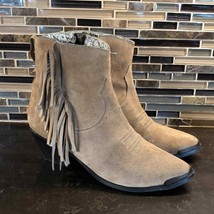Dingo tan leather fringe heeled western boots Women’s Size 9.5 - £39.73 GBP