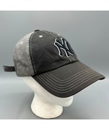 New York Yankees Logo Adjustable Dark &amp; Light Gray Fan Favorite Hat MLB - £11.67 GBP