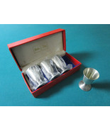 BOSTON STORE 4 SILVERPLATE CORDIAL CUPS 3&quot; IN ORIGINAL BOX RARE - $1,429.88 MXN