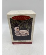 1996 Hallmark Keepsake Ornament Frosty Friends Collector&#39;s Series PLAYIN... - $9.49