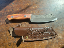 9" Damascus Steel Hunting Skinning Knife Wood Handle With Leather Sheath - €34,02 EUR 9" Damascus Steel Hunting Skinning Knife Wood Handle With Leather Sheath - €34,02 EUR