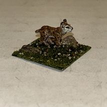 Ral Partha Warhammer Metal Painted Miniature Animal Dog Cat Bobcat Wolf - $14.22