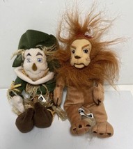 Warner Brothers Studios 1998 Wizard of Oz Bean Bag Cowardly Lion Scarecrow Plush - £15.91 GBP