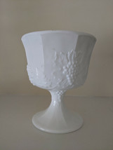 Mid Century Milk Glass Footed Vase  Indiana Glass Colony Harvest Grape Vintage  - £23.97 GBP