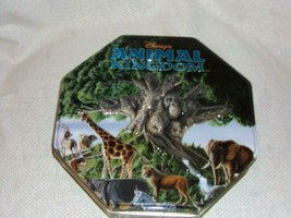 Disney&#39;s Animal Kingdom Embossed Colorful Wild Animals On Hexagon Shaped Tin - £5.57 GBP