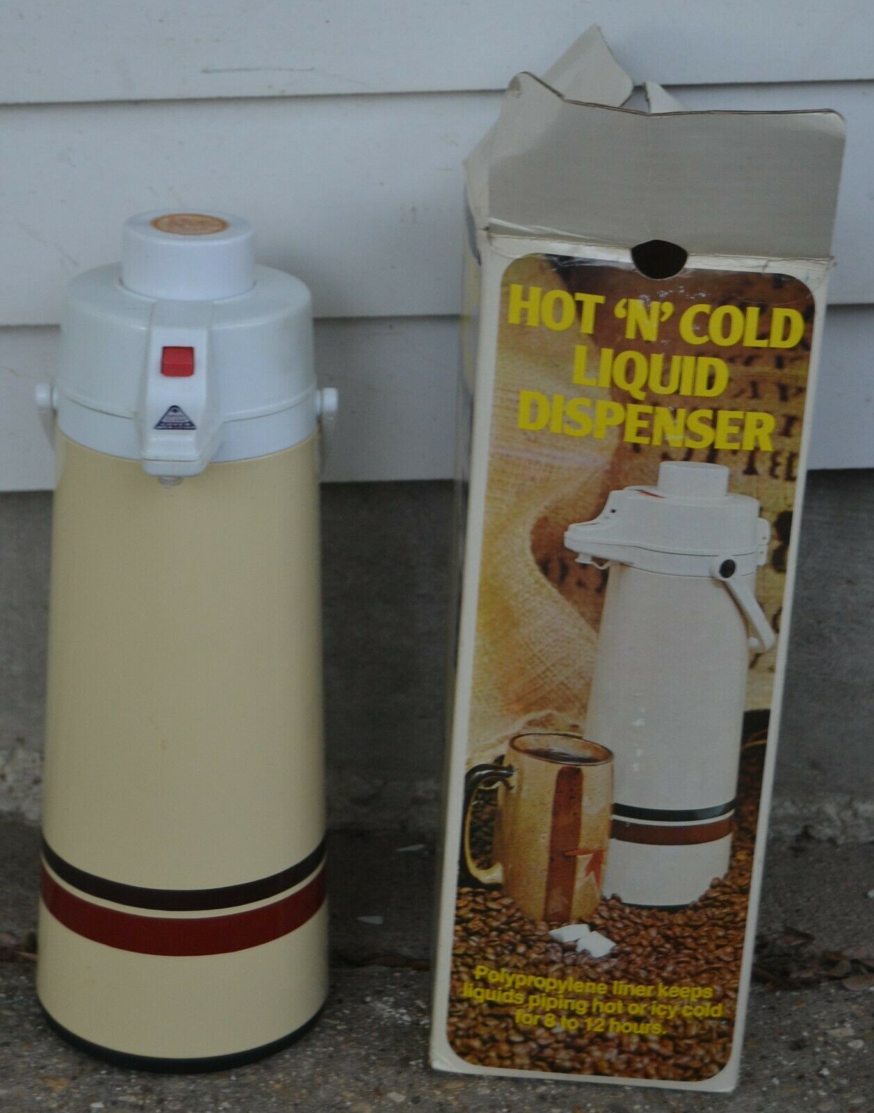 Vintage Hot N Cold Liquid Beverage Dispenser Coffee Thermos Pump 1.2 Liter - $37.39