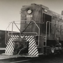 New York Central Railroad NYC #814 Alco Locomotive Train Photo Collinwood OH - £7.60 GBP