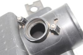 05-10 SCION TC AIR CLEANER FILTER BOX HOUSING UPPER SECTION ONLY E4992 image 6