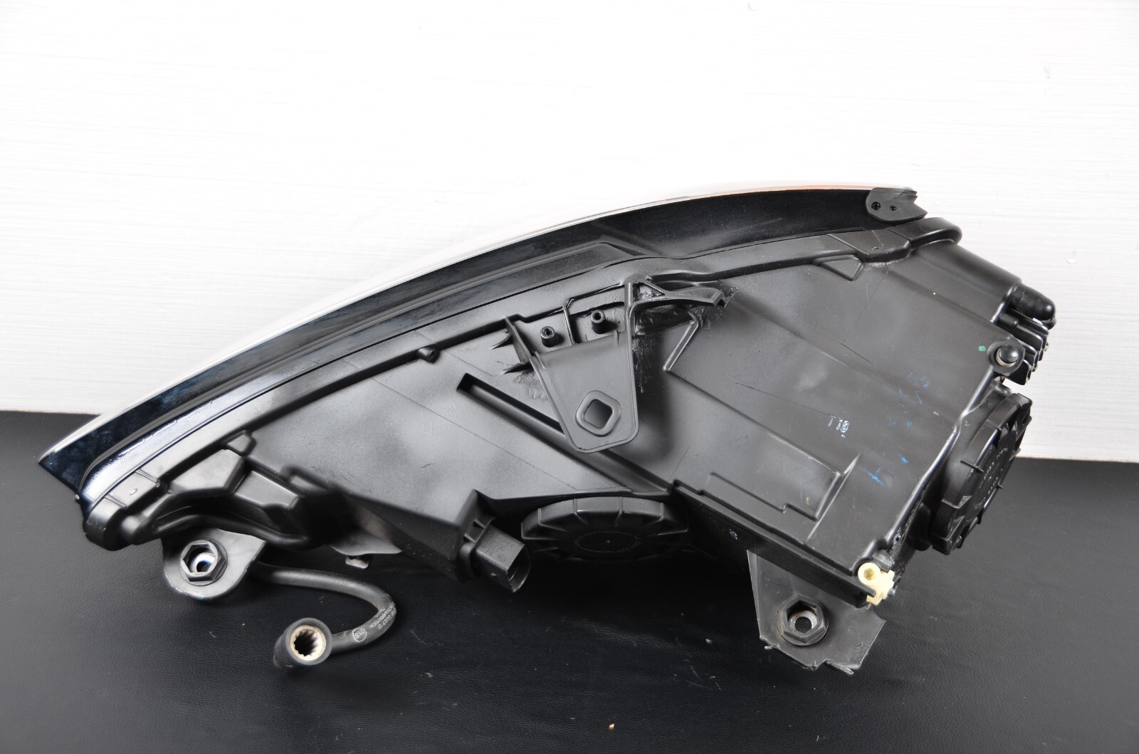 Nice! 2014 2015 2016 Audi A3 S3 Headlight Xenon HID Right Passenger Side OEM Item image 8
