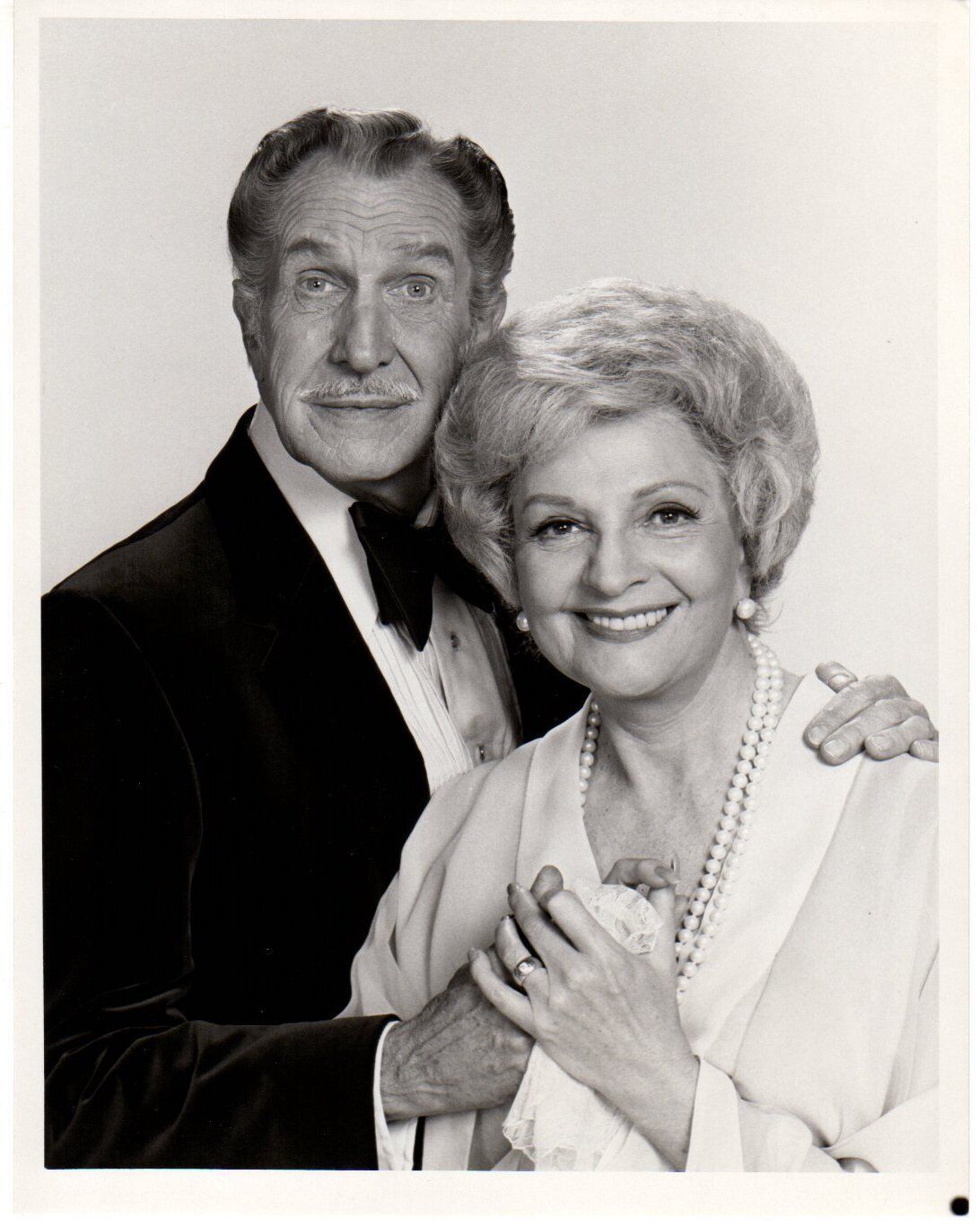*TIME EXPRESS (1979) Hosts Coral Browne (Mrs. Price) Vincent Price &amp; Gho... - $35.00