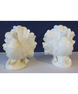 Vintage Porcelain White Fantail Turtle Dove Figurine Pair - $35.00