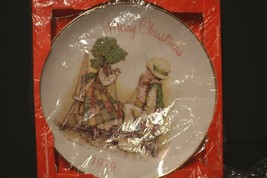 American Greetings Holly Hobbie Merry Christmas 1979 Commemorative 8&quot; Pl... - £9.85 GBP