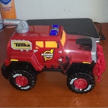 Tonka Storm Chasers Wildfire Rescue Red Truck With Lights &amp; Sounds 11&quot; long - £13.57 GBP