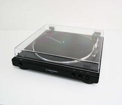 Audio-Technica ATLP60XBT Bluetooth Stereo Turntable - Black image 2