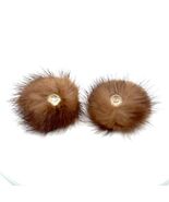 Marilyn Monroe Souvenirs Personnel de Vison Boucles D&#39;Oreilles Avec Strass - $109,000.66 CAD