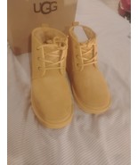 UGG Neumel II Women&#39;s Shearling Style Chukka Boot in Amber 4 SIZE NEW - $59.99