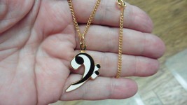 (M330-B) Red White Or Blue Bass Clef Music Note Gold Pendant Jewelry Necklace - £16.84 GBP