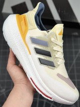 Adidas Pure Boost 2023 Light White/Yellow/Black Size 42 - £102.63 GBP