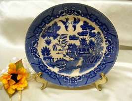 2334 Antique Japan Blue Willow Dinner/Wall Plate - £7.05 GBP