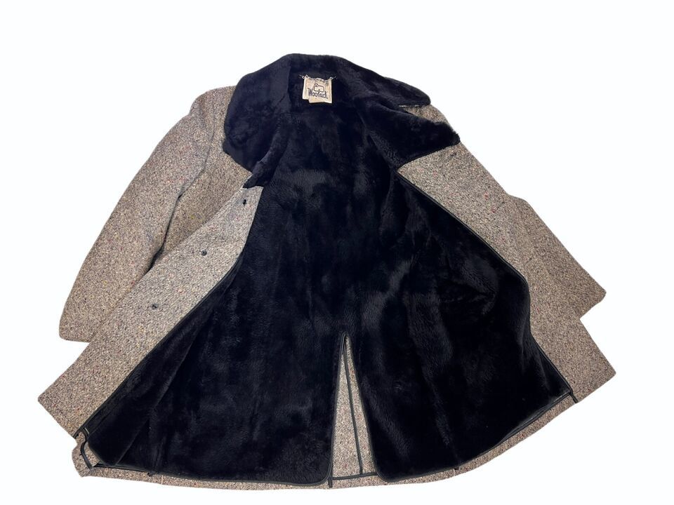 1970s  WOOLRICH Sheep COAT jacket VTG Car Coat Gray S&amp;P Tweed Fur Collar... - $445.50